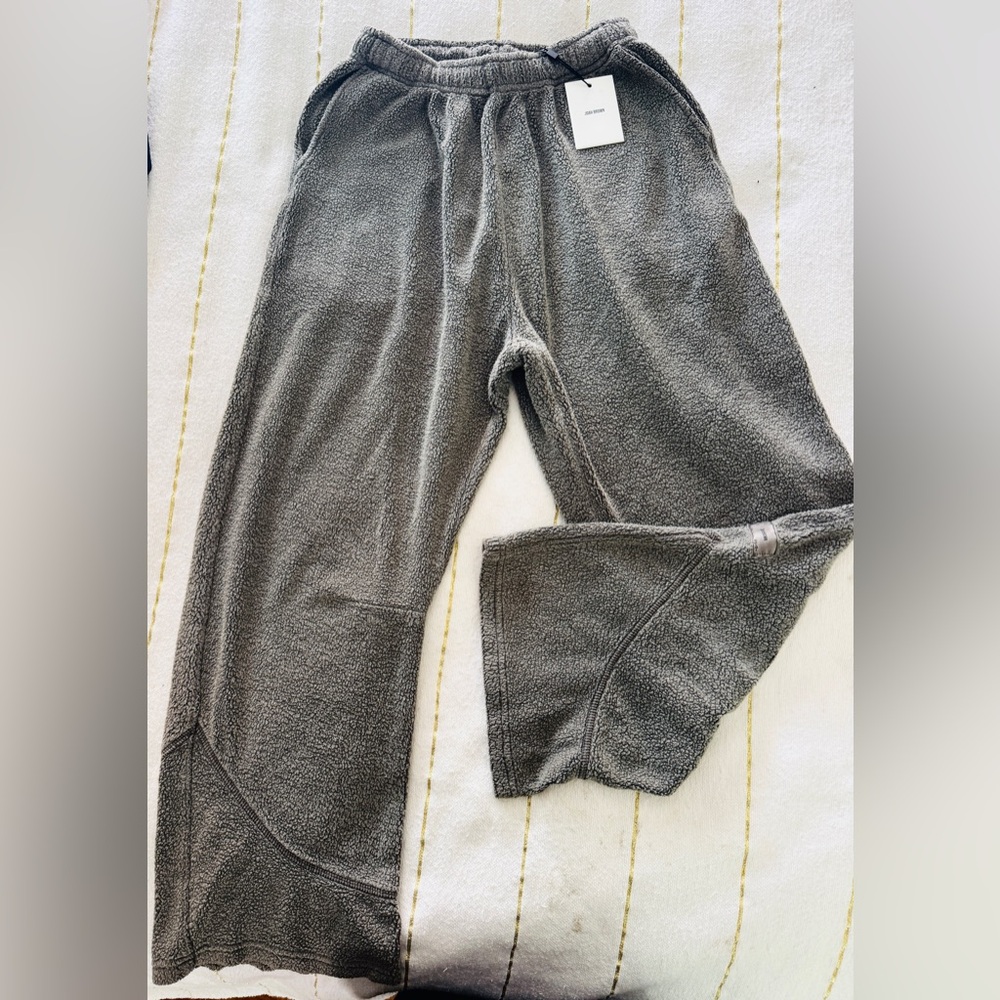 Joah Brown -NWT- Wide-Leg Fleece Pants - Picture 6 of 7